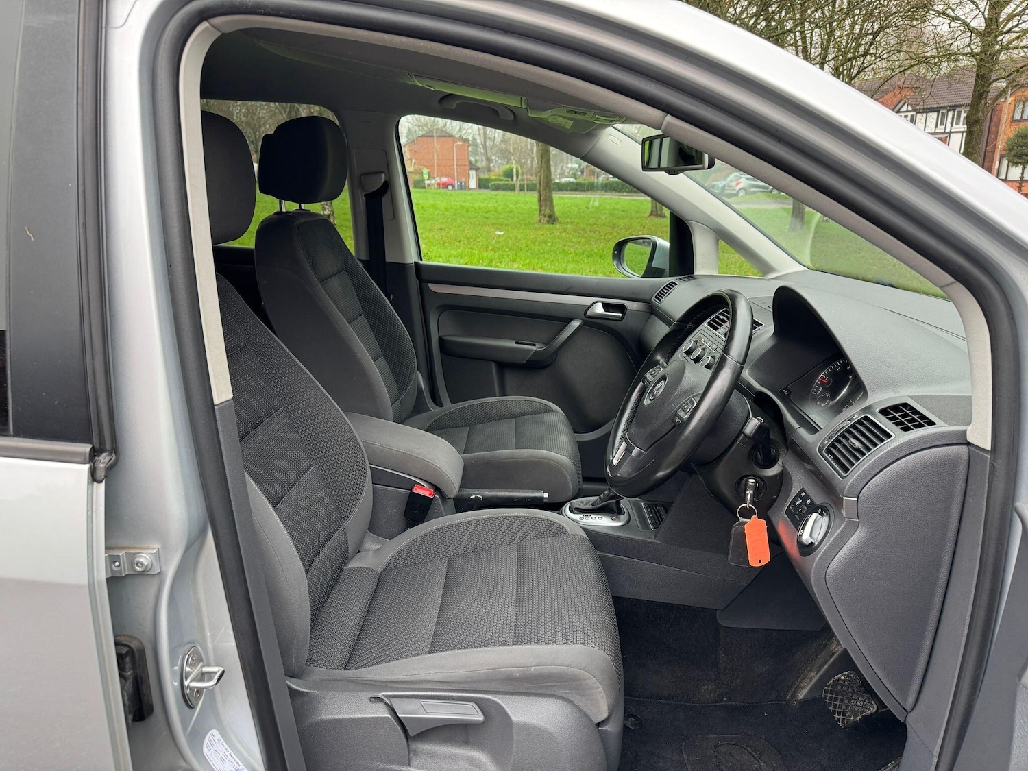 Used Volkswagen Touran 2015 for sale - 77216194: Photo 21