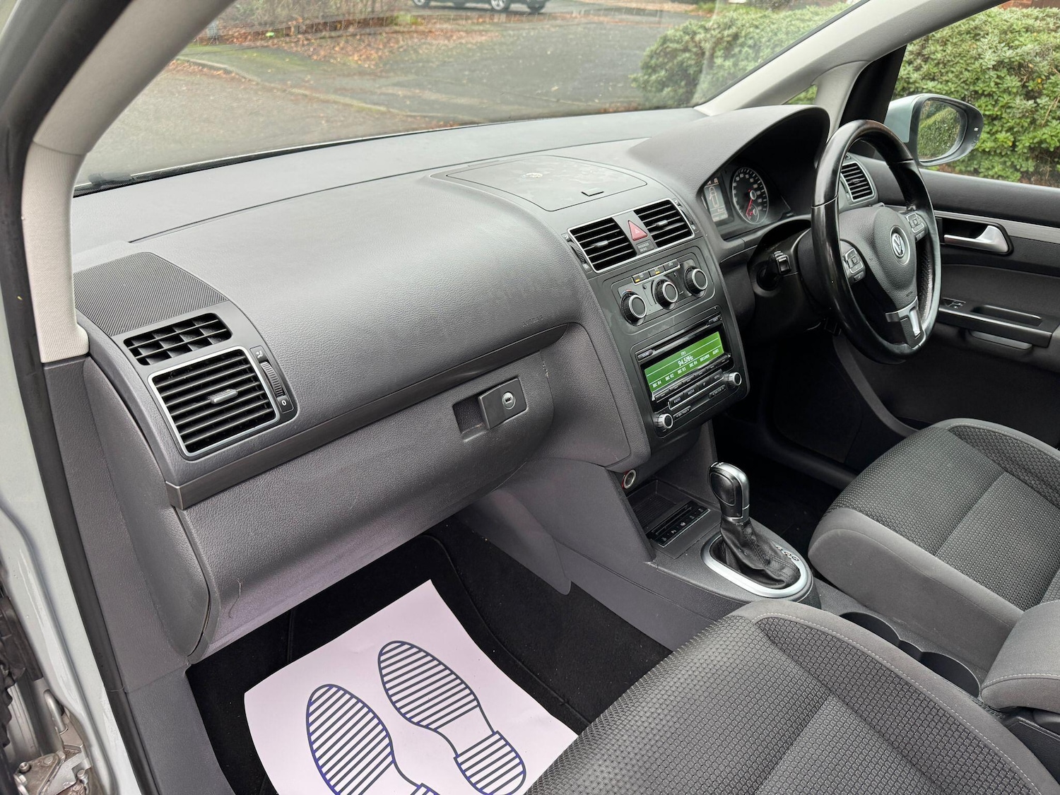 Used Volkswagen Touran 2015 for sale - 77216194: Photo 24