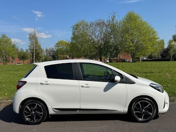 Used Toyota Yaris 2017 for sale - 78348566: Photo