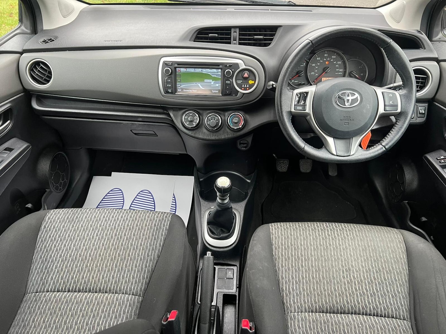 Used Toyota Yaris for sale - 77242729: Photo 11