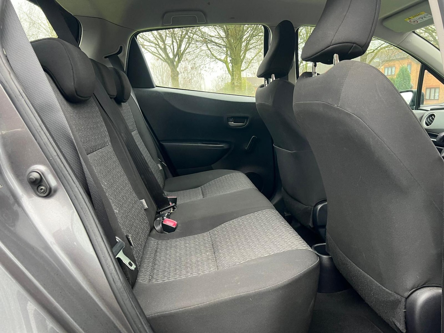 Used Toyota Yaris for sale - 77242729: Photo 30