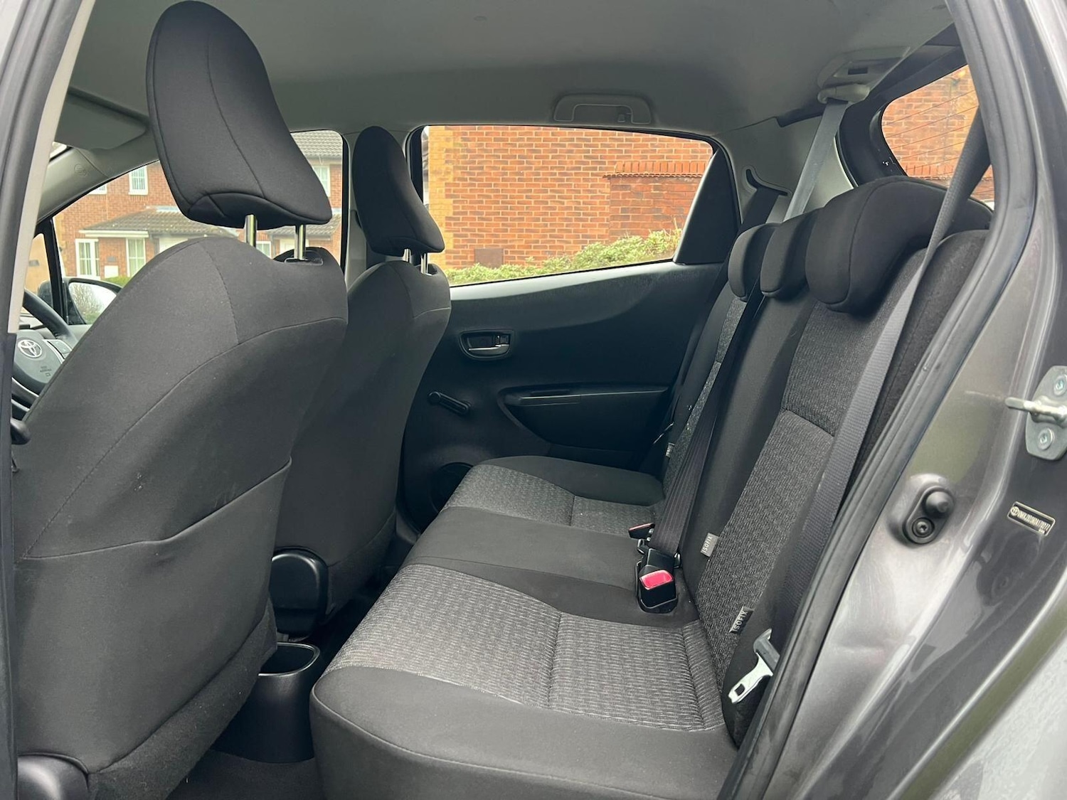 Used Toyota Yaris for sale - 77242729: Photo 31