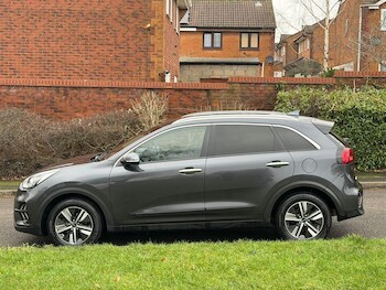 Used Kia Niro 2020 for sale - 77411180: Photo