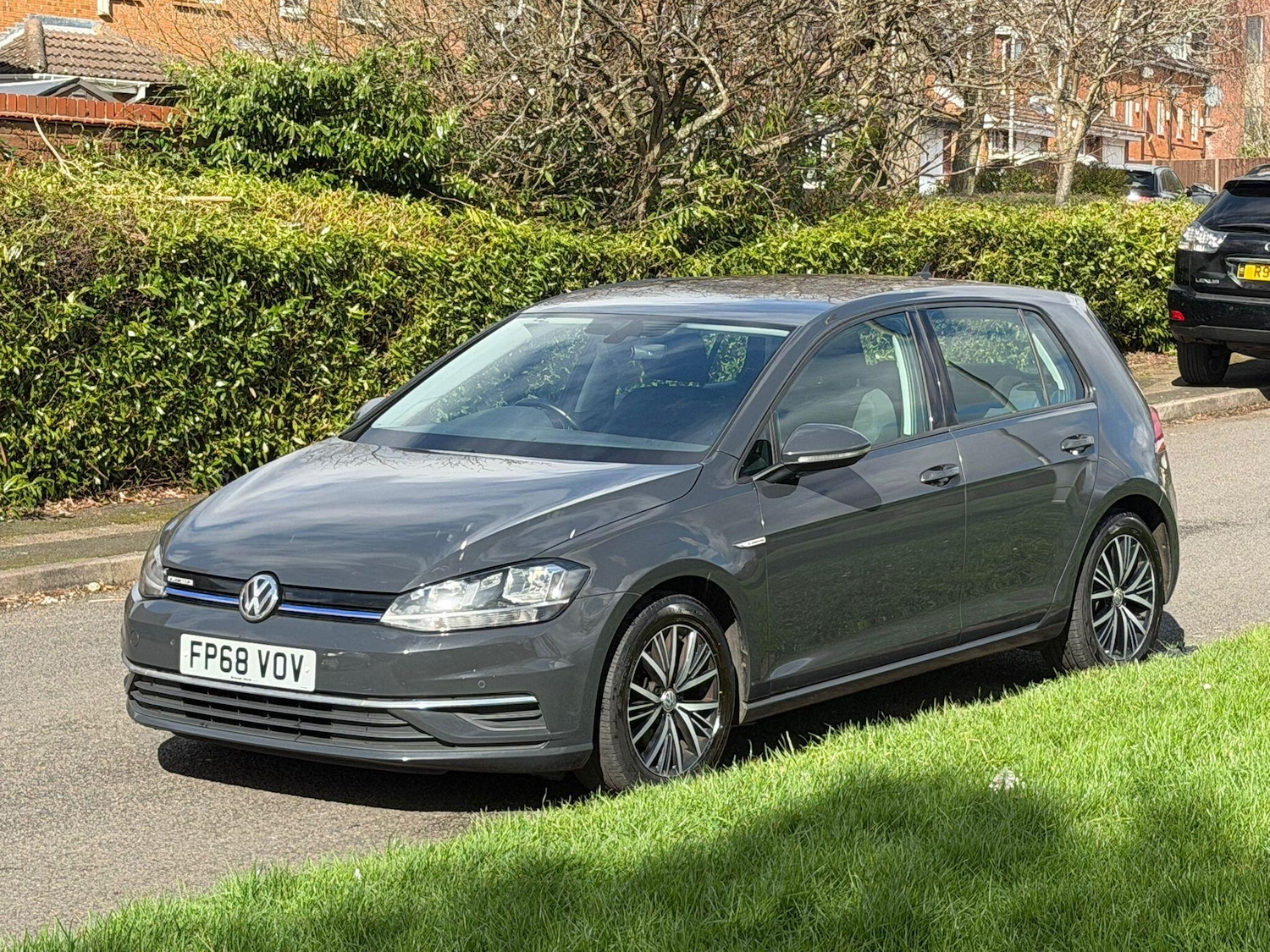 Used Volkswagen Golf 2018 for sale - 78215719: Photo 2