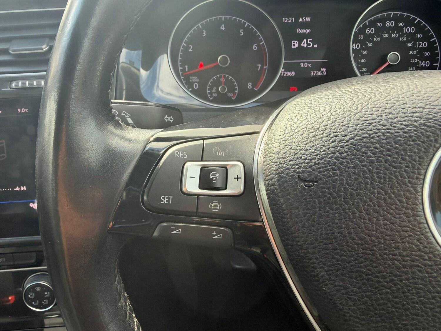 Used Volkswagen Golf 2018 for sale - 78215719: Photo 23