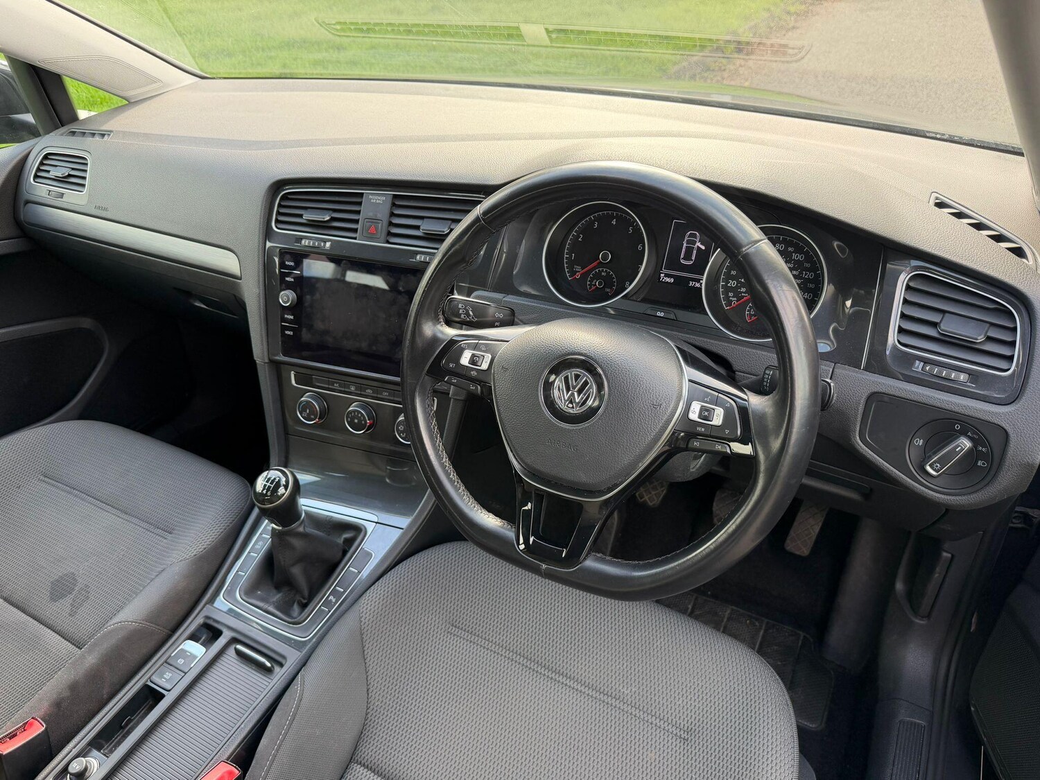 Used Volkswagen Golf 2018 for sale - 78215719: Photo 26