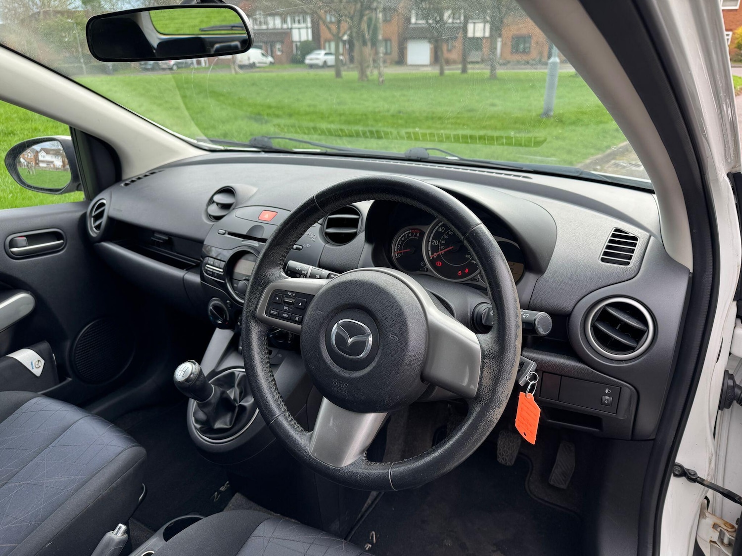 Used Mazda Mazda2 2011 for sale - 77823733: Photo 19