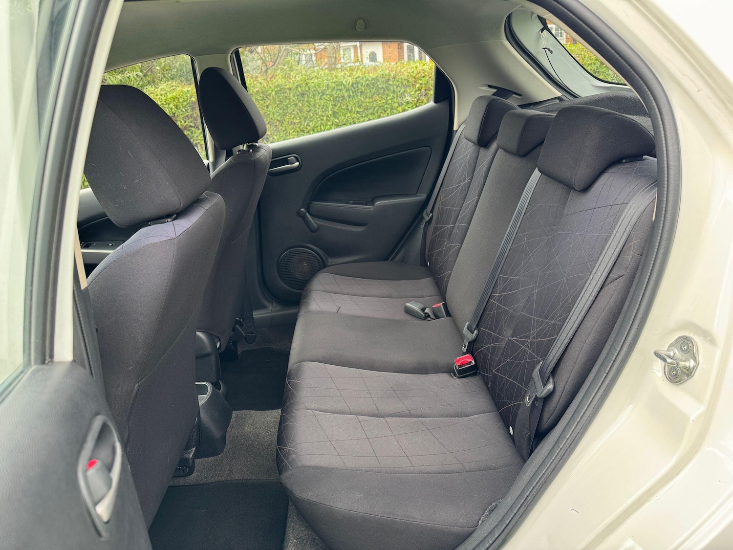 Used Mazda Mazda2 2011 for sale - 77823733: Photo 23