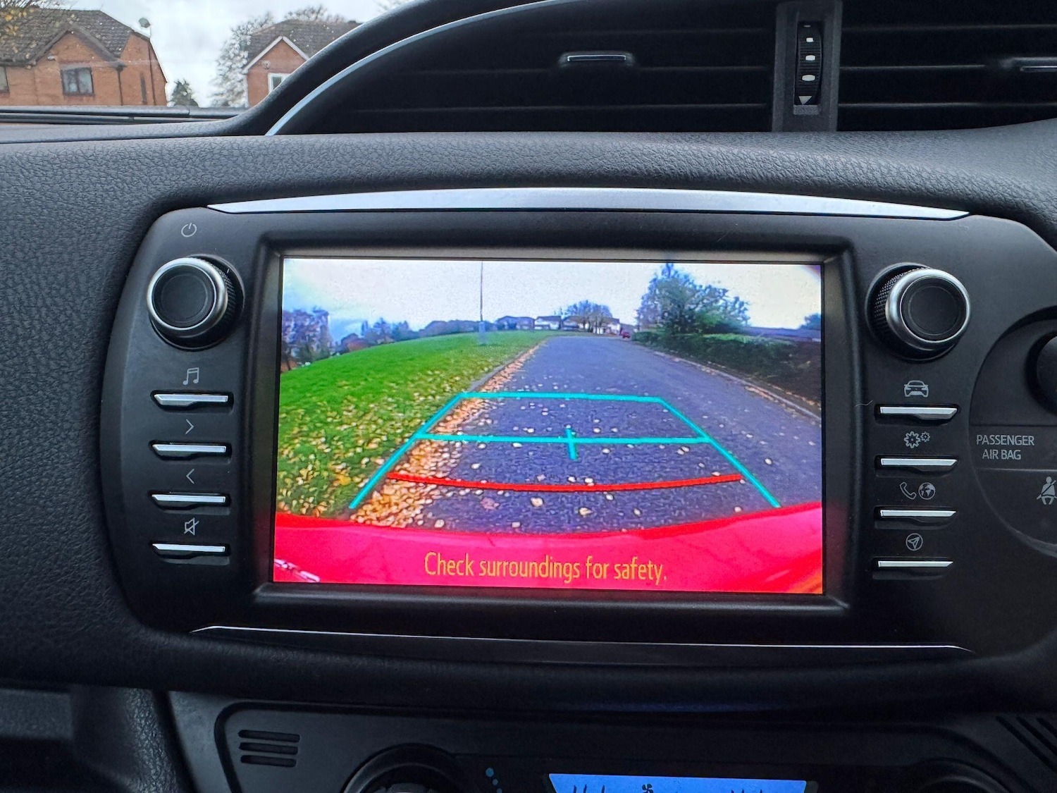 Used Toyota Yaris 2019 for sale - 77216173: Photo 14