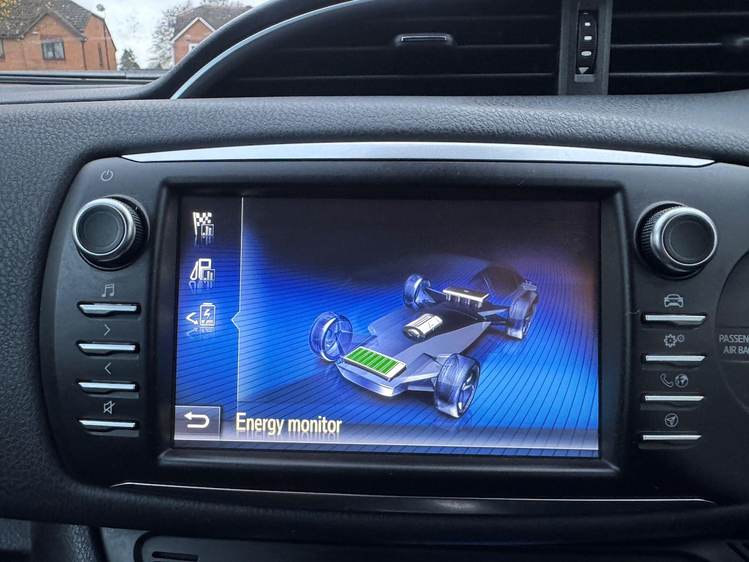 Used Toyota Yaris 2019 for sale - 77216173: Photo 17