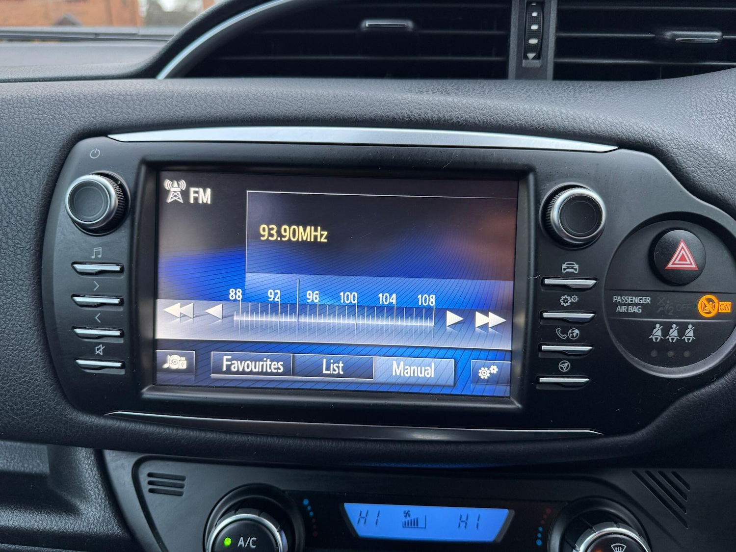 Used Toyota Yaris 2019 for sale - 77216173: Photo 18