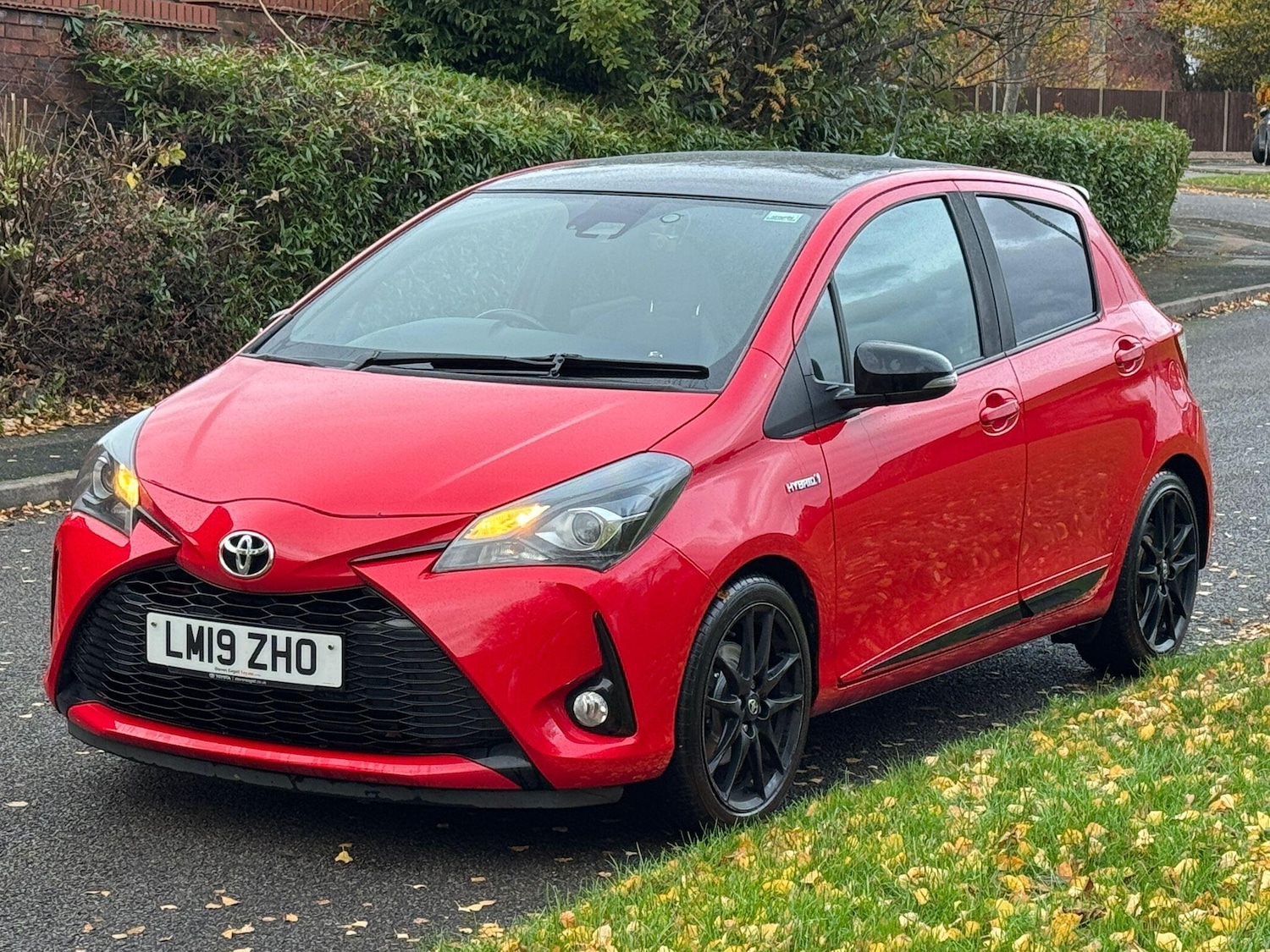 Used Toyota Yaris 2019 for sale - 77216173: Photo 2