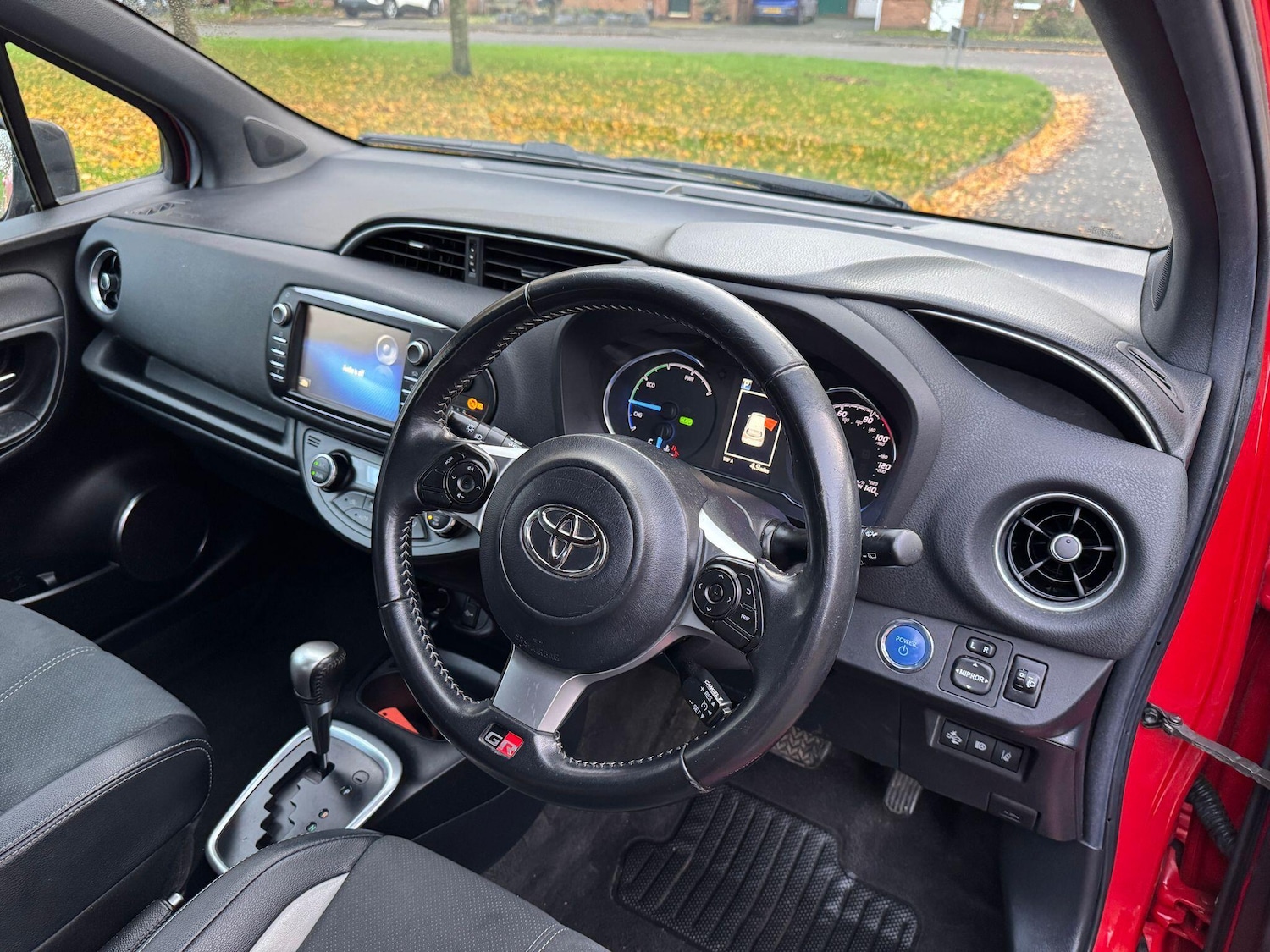 Used Toyota Yaris 2019 for sale - 77216173: Photo 24