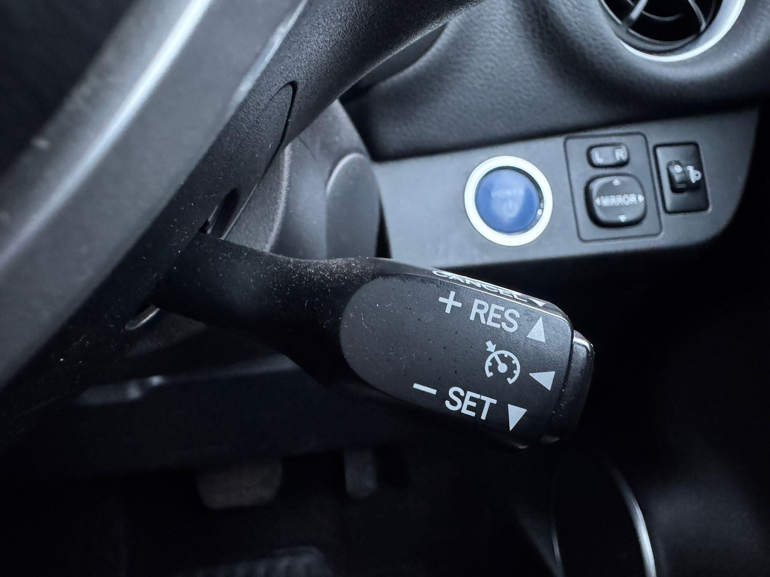 Used Toyota Yaris 2019 for sale - 77216173: Photo 36