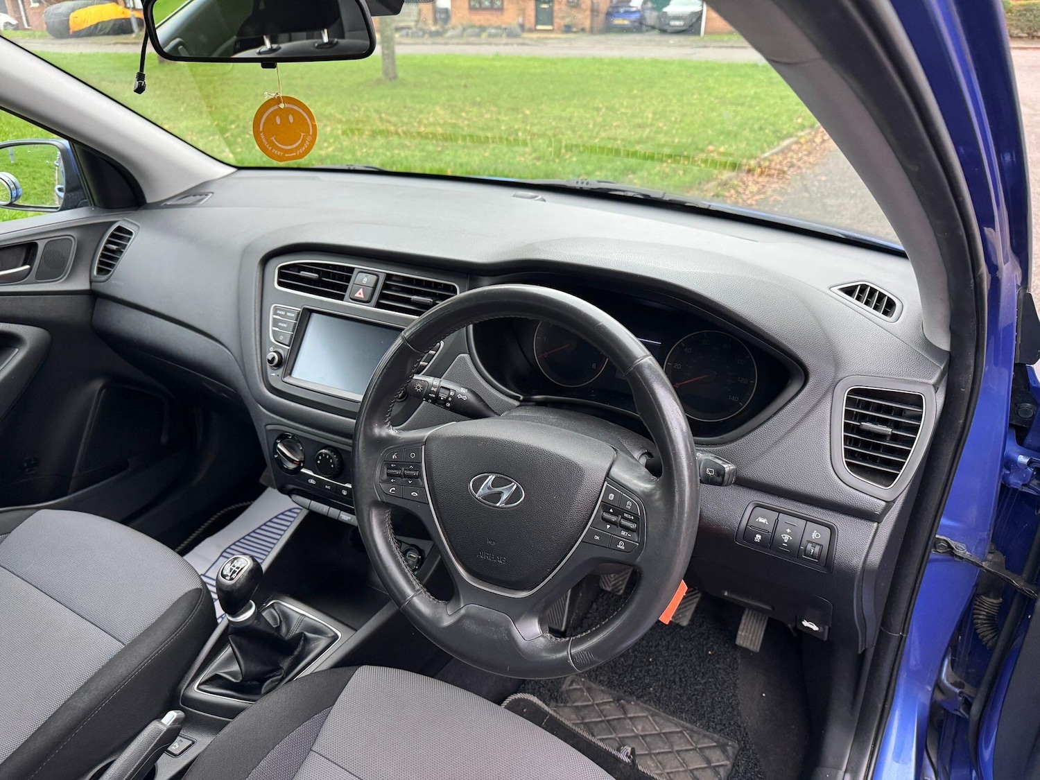 Used Hyundai i20 2018 for sale - 77216089: Photo 15