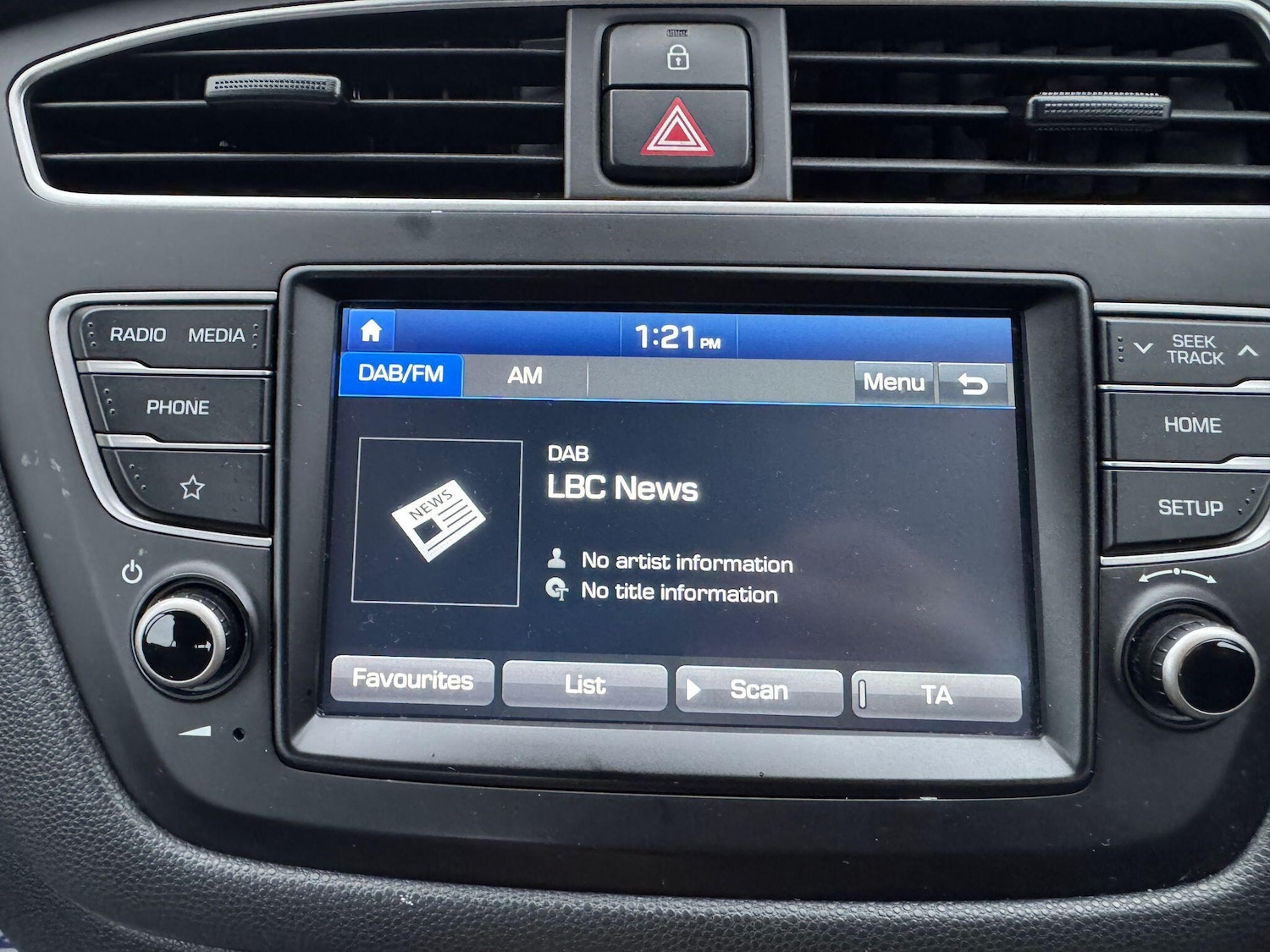 Used Hyundai i20 2018 for sale - 77216089: Photo 21