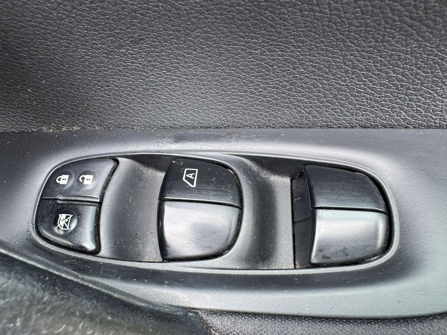 Used Nissan Qashqai for sale - 77216161: Photo 30