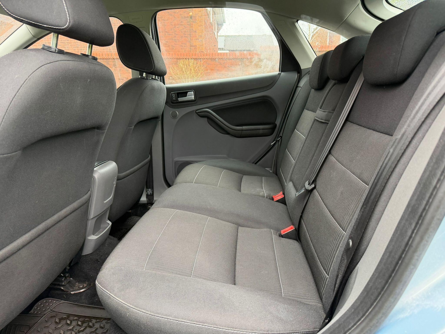 Used Ford Focus 2010 for sale - 77479453: Photo 23