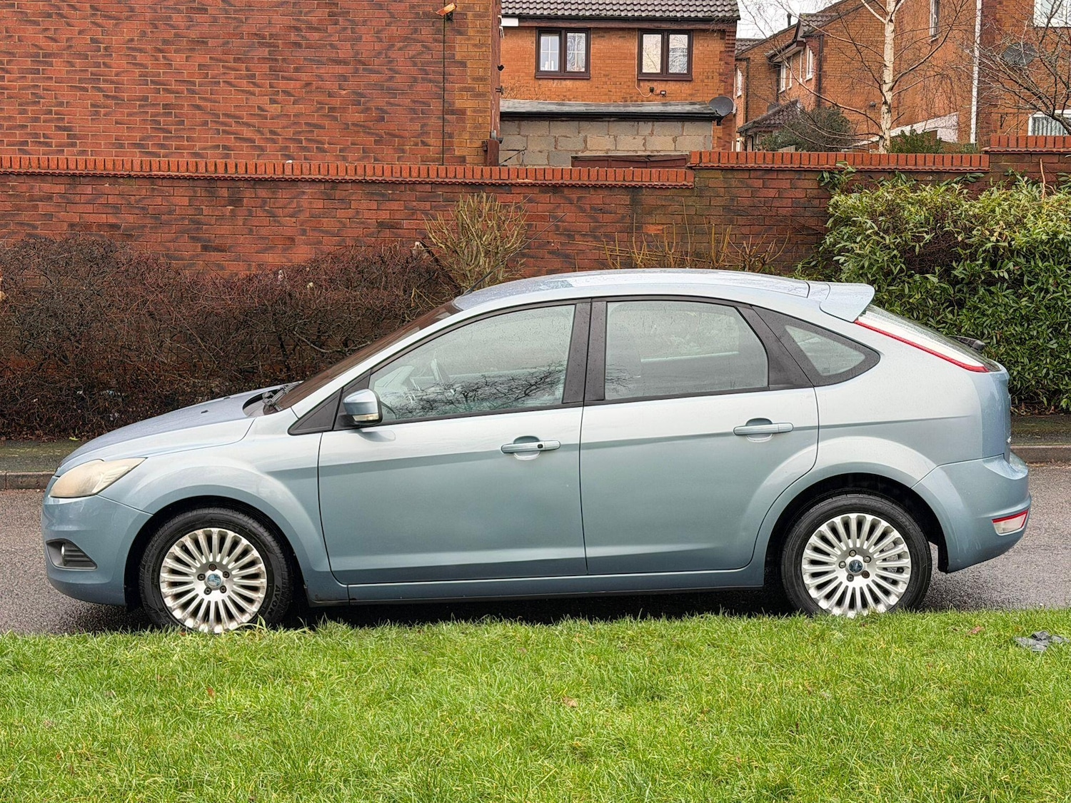 Used Ford Focus 2010 for sale - 77479453: Photo 4