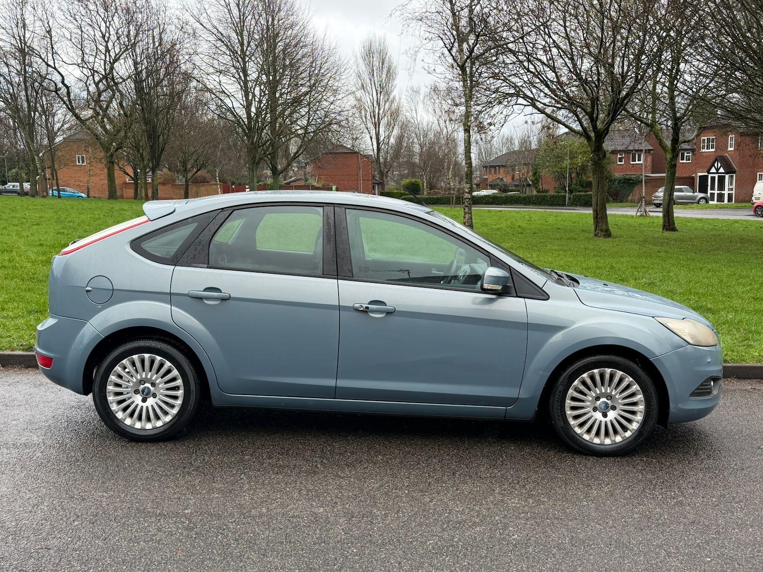 Used Ford Focus 2010 for sale - 77479453: Photo 5