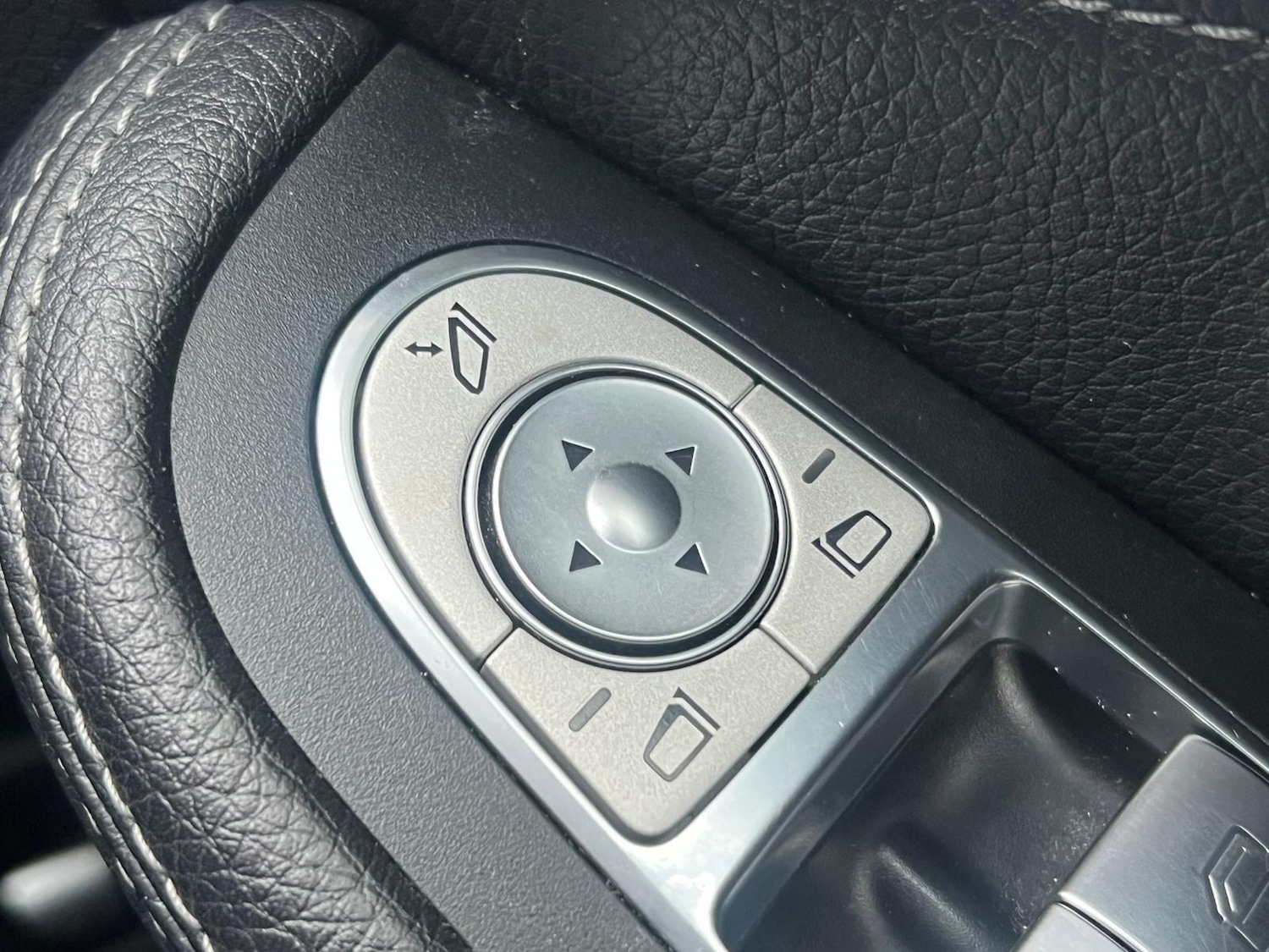 Used Mercedes-Benz C Class for sale - 77266899: Photo 34