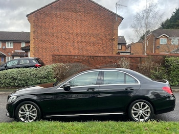 Used Mercedes-Benz C Class 2015 for sale - 77266899: Photo
