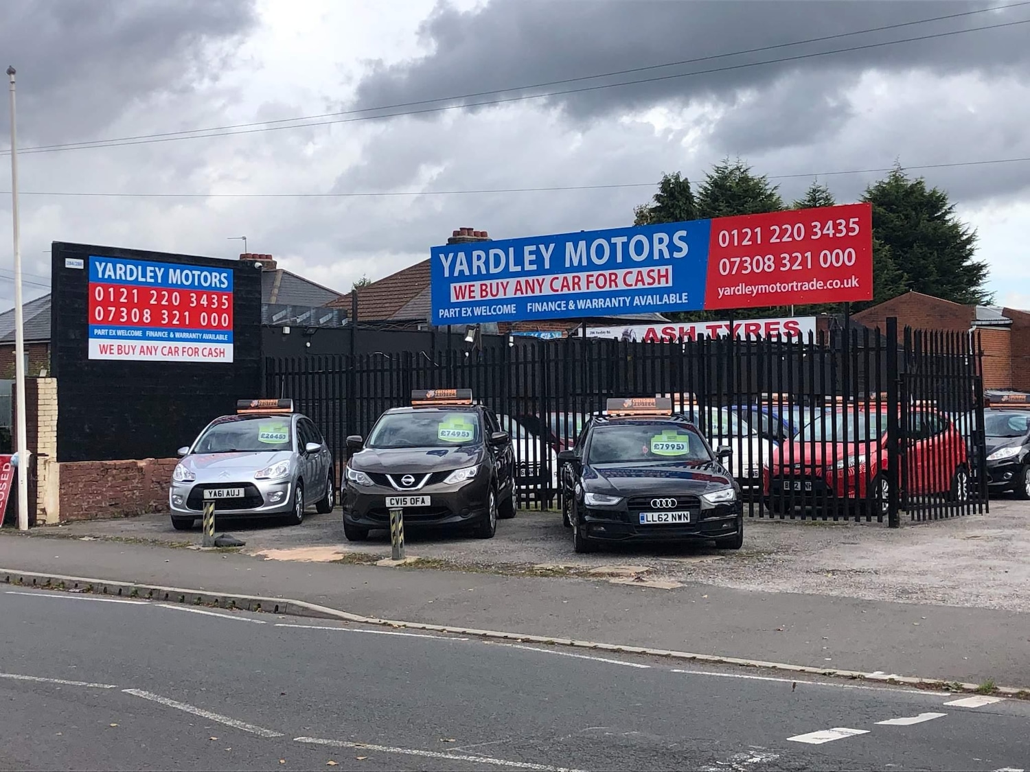 Used Volkswagen Touran 2012 for sale - 77279656: Photo 3