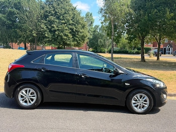 Used Hyundai i30 2015 for sale - 79181464: Photo