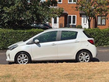 Used Toyota Yaris 2014 for sale - 79256197: Photo
