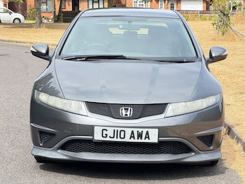 Used Honda Civic 2010 for sale - 79472137: Photo