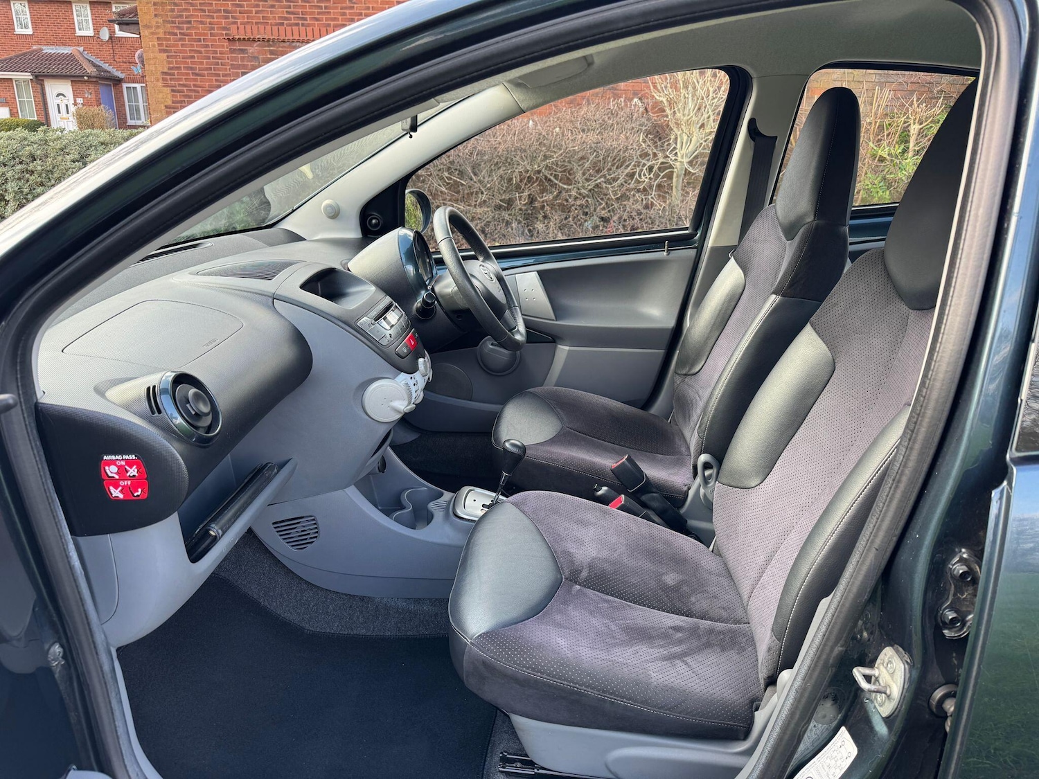 Used Toyota AYGO 2011 for sale - 77671043: Photo 17