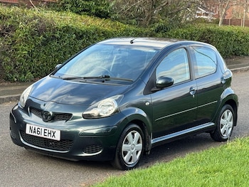 Used Toyota AYGO 2011 for sale - 77671043: Photo