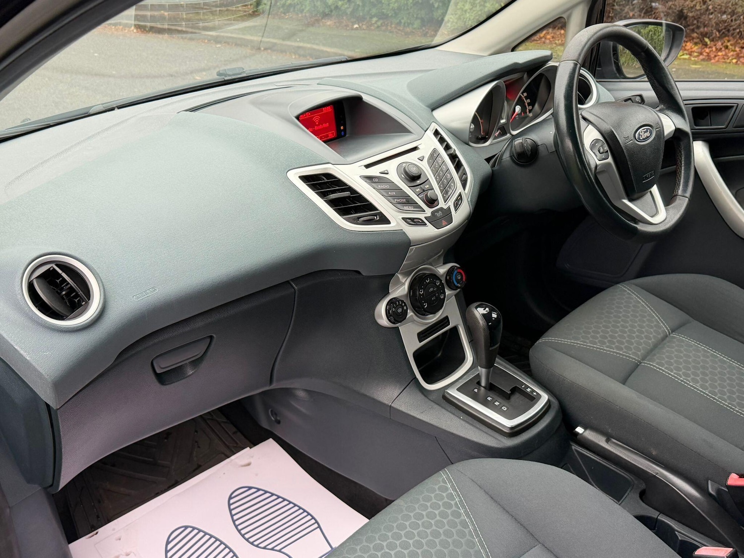 Used Ford Fiesta 2011 for sale - 77214779: Photo 21