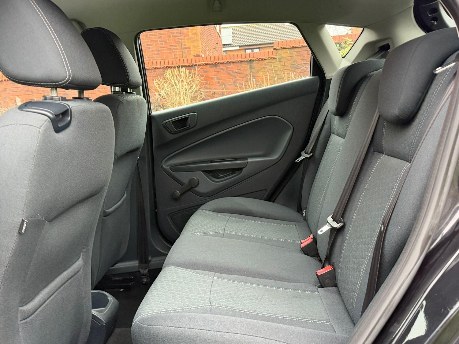 Used Ford Fiesta 2011 for sale - 77214779: Photo 23