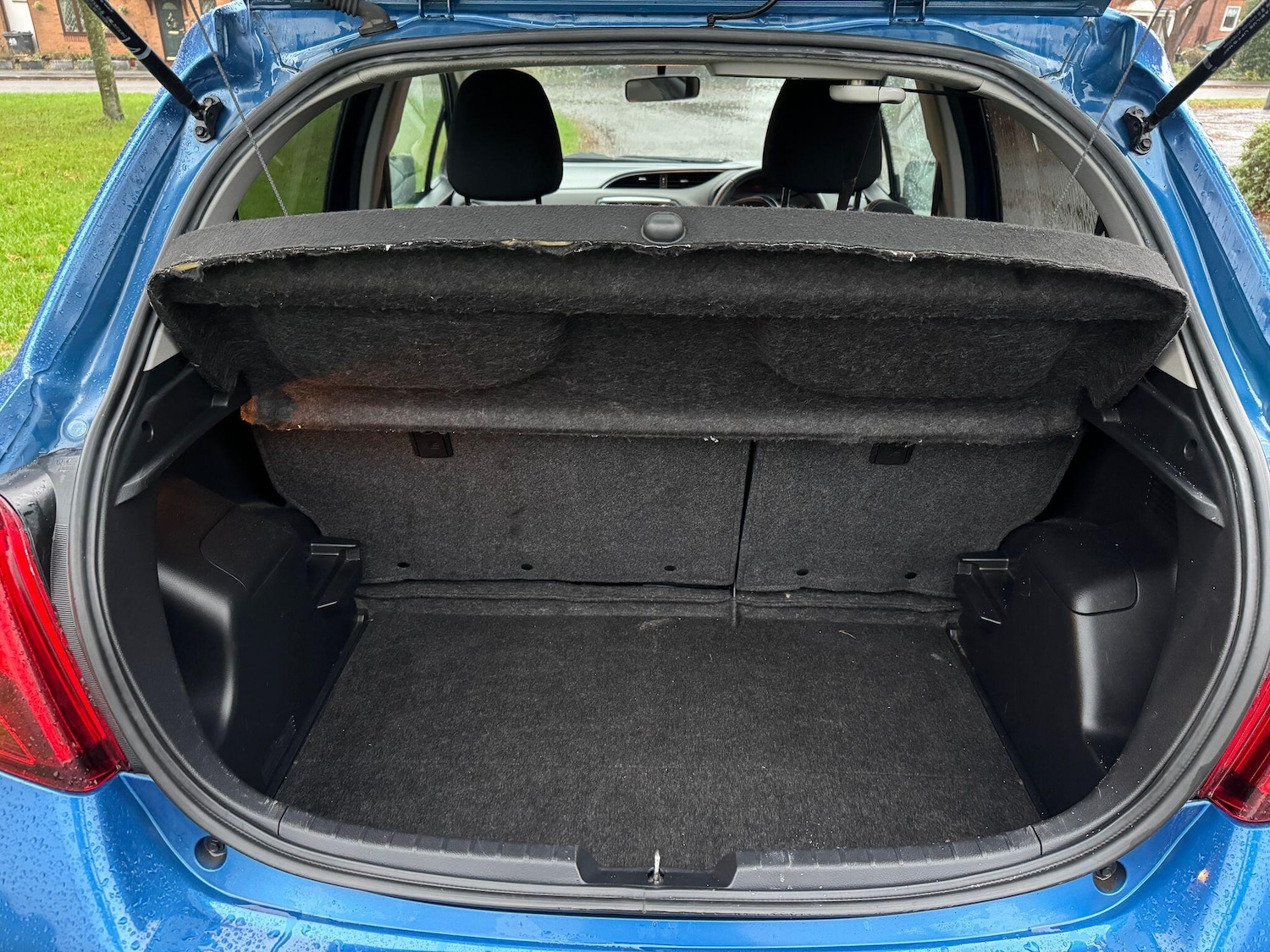 Used Toyota Yaris 2015 for sale - 77215810: Photo 11