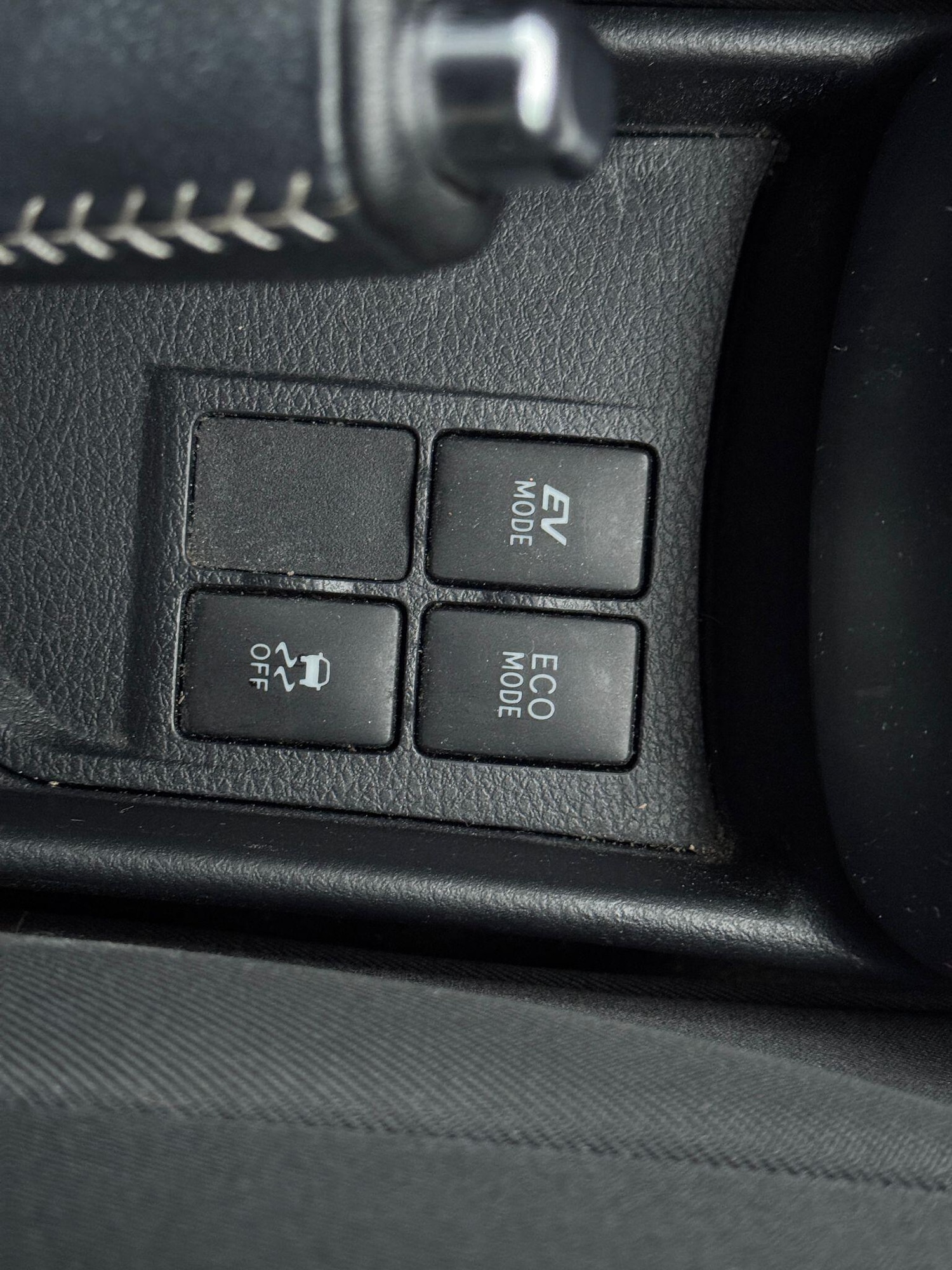 Used Toyota Yaris 2015 for sale - 77215810: Photo 21