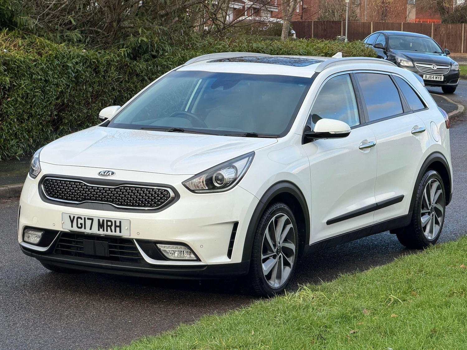 Used Kia Niro 2017 for sale - 77440390: Photo 2