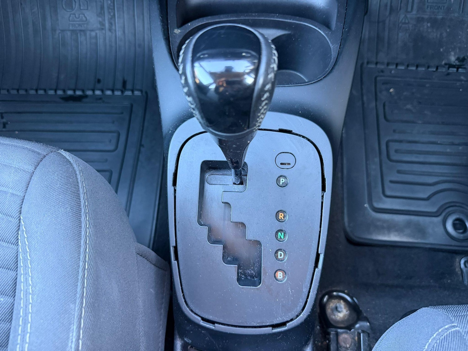 Used Toyota Yaris 2018 for sale - 77395989: Photo 20