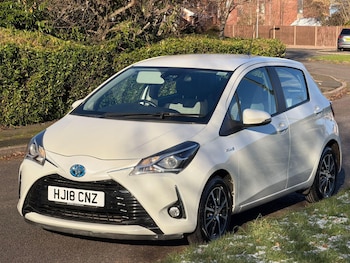 Used Toyota Yaris 2018 for sale - 77395989: Photo