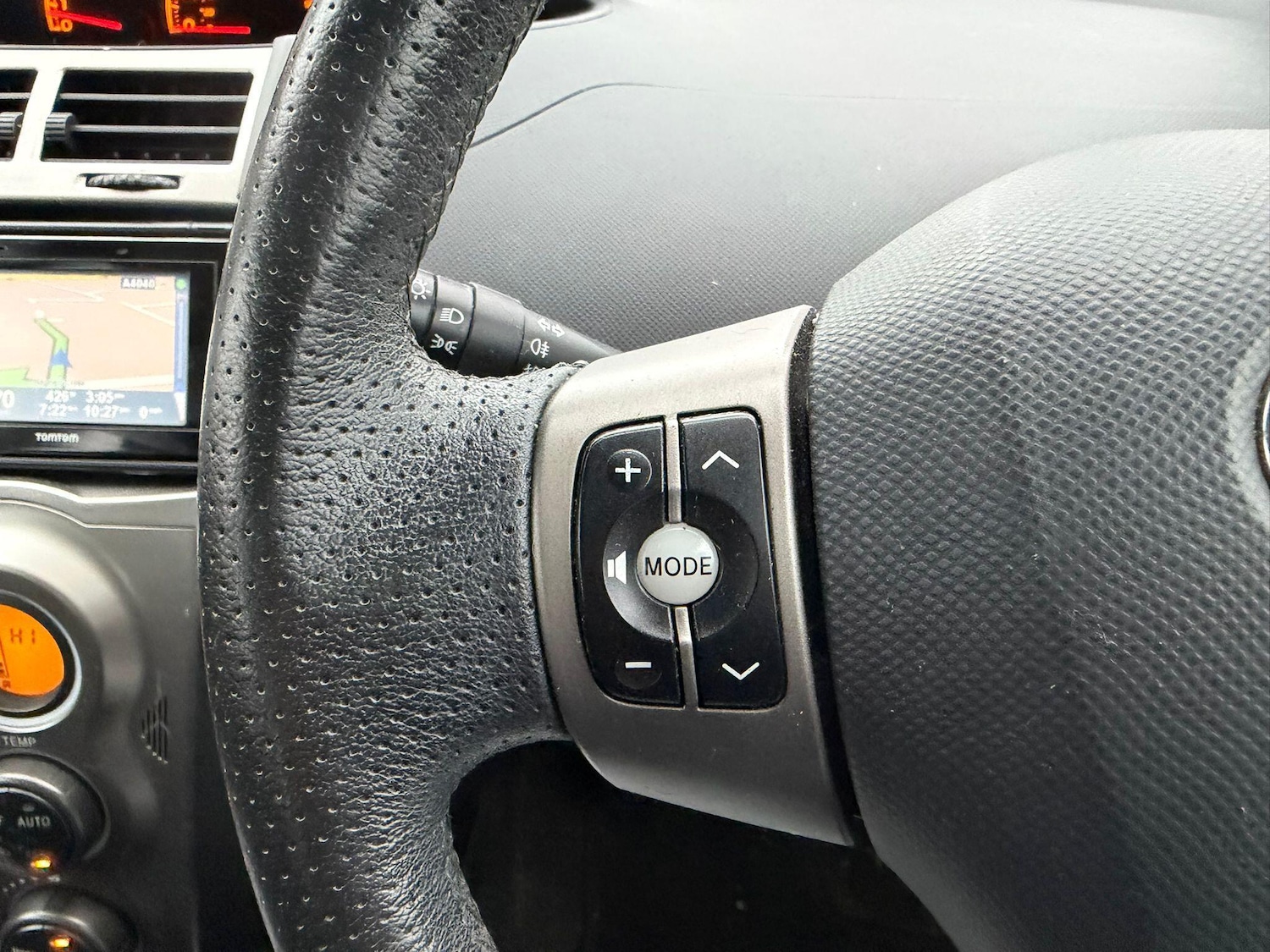 Used Toyota Yaris for sale - 77216263: Photo 25