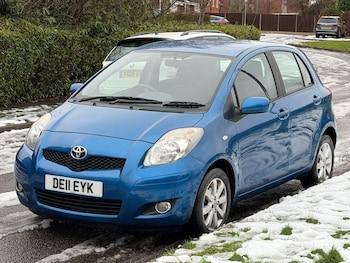 Used Toyota Yaris 2011 for sale - 77216263: Photo