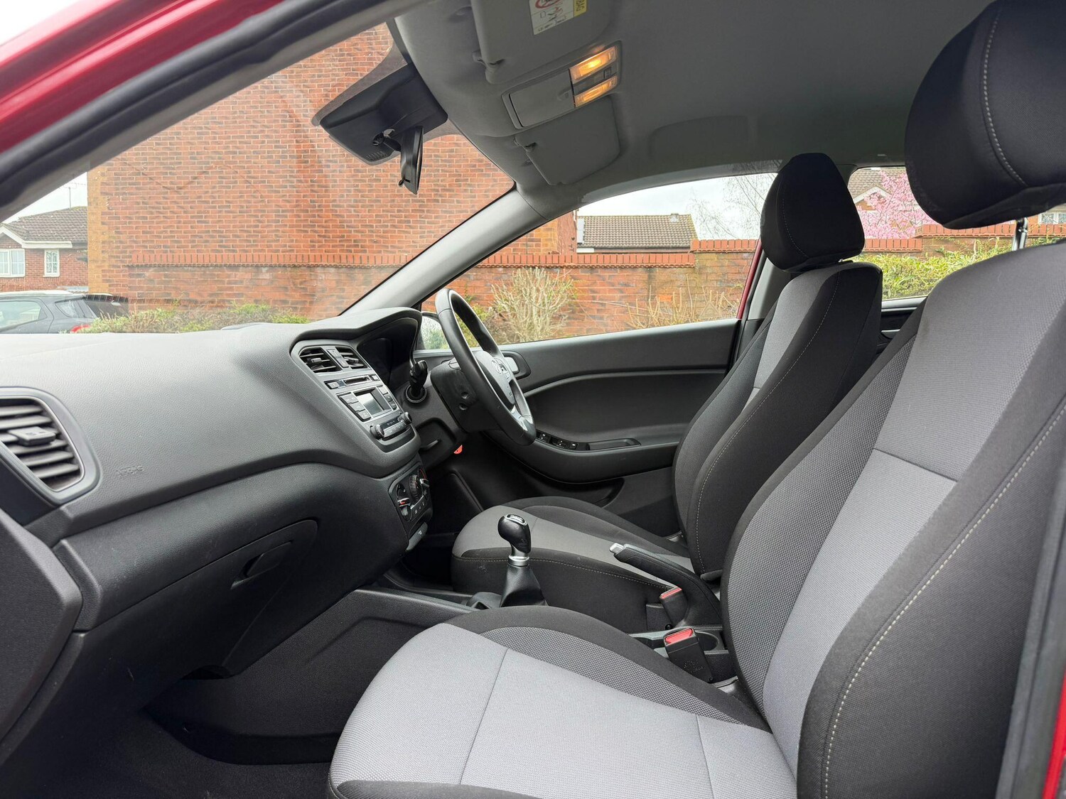 Used Hyundai i20 2017 for sale - 78215718: Photo 24