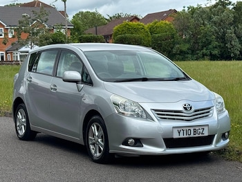 Used Toyota Verso 2010 for sale - 78809246: Photo