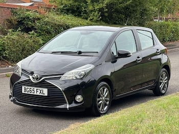 Used Toyota Yaris 2015 for sale - 79726642: Photo