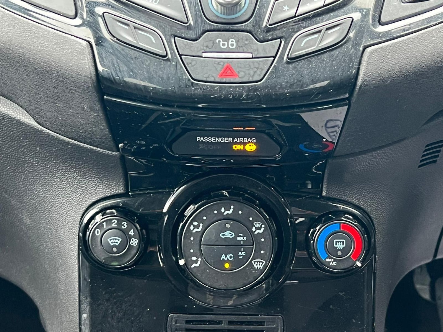 Used Ford Fiesta 2016 for sale - 77214988: Photo 18