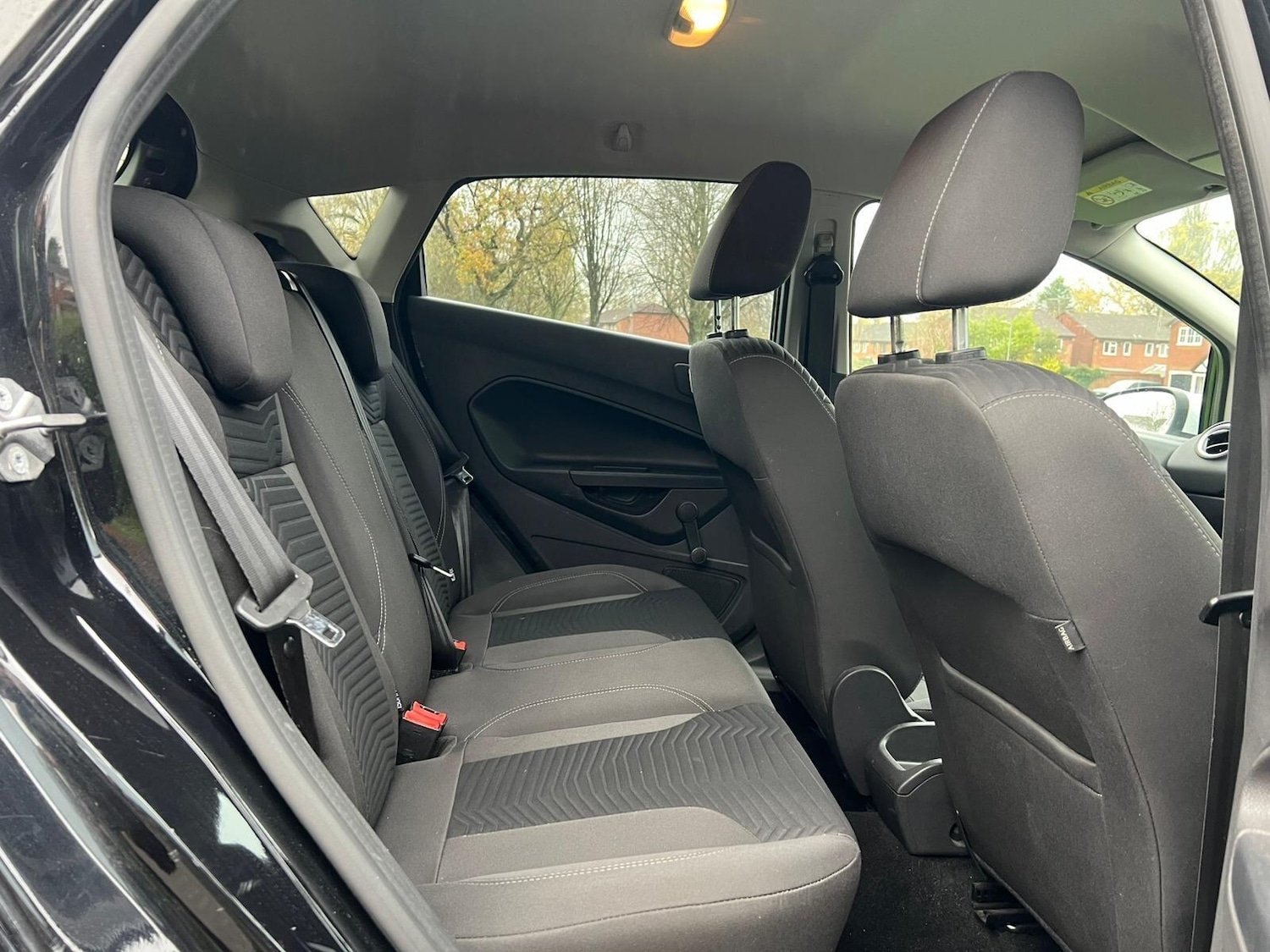 Used Ford Fiesta 2016 for sale - 77214988: Photo 26