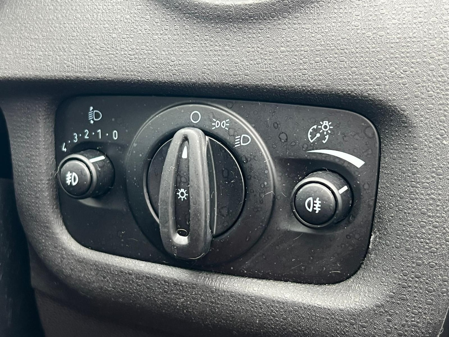 Used Ford Fiesta 2016 for sale - 77214988: Photo 29