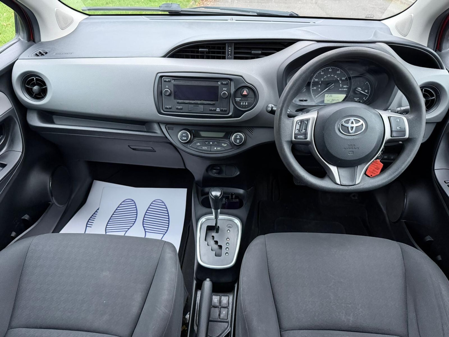 Used Toyota Yaris 2018 for sale - 77215451: Photo 12