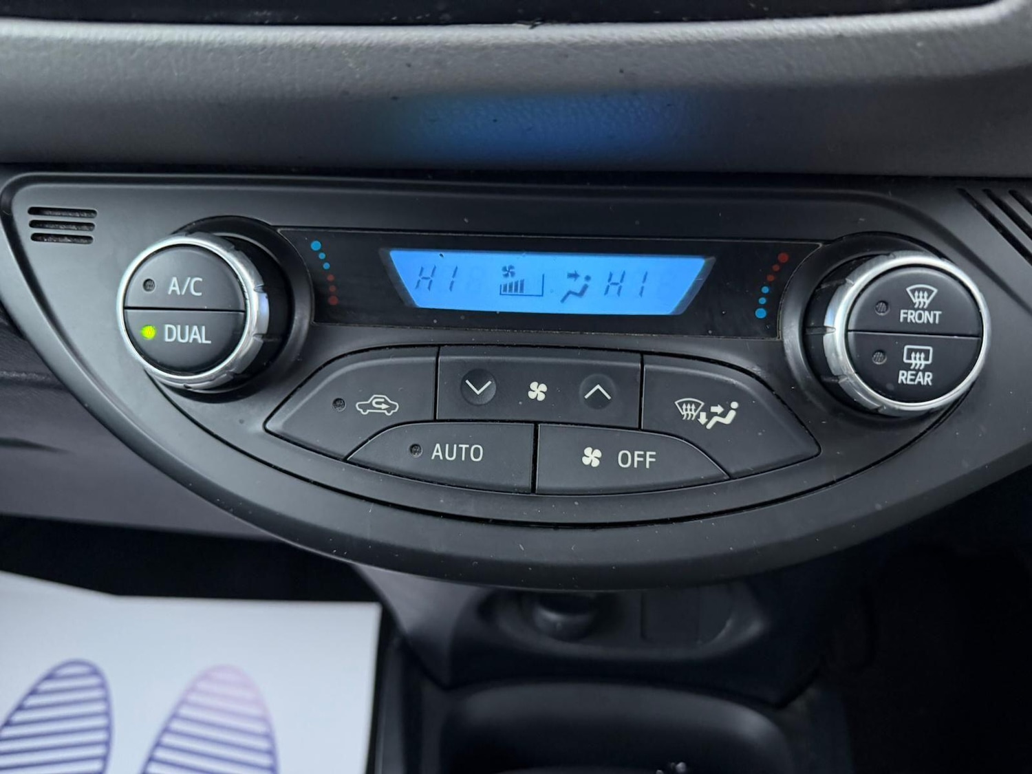 Used Toyota Yaris 2018 for sale - 77215451: Photo 18