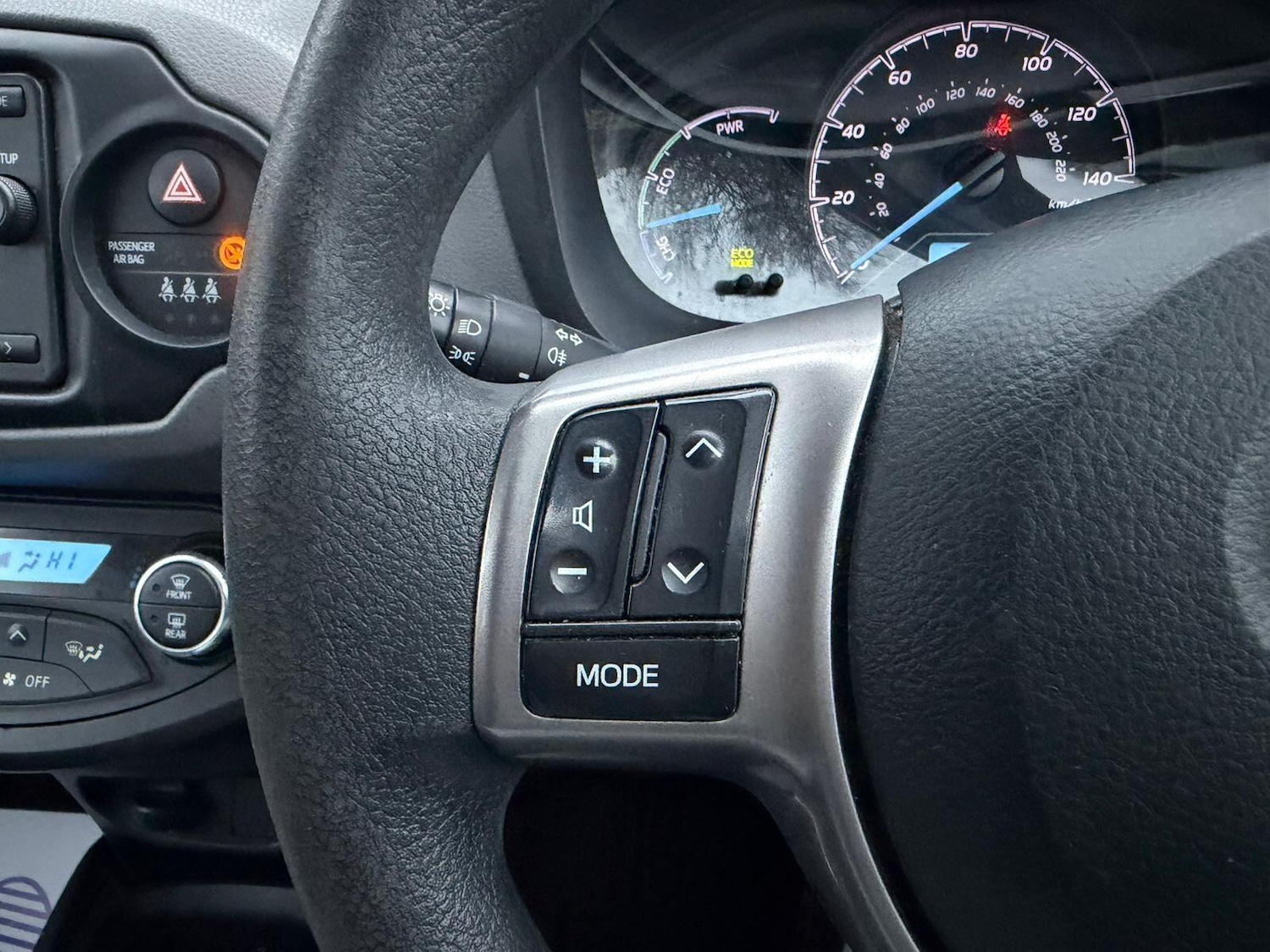 Used Toyota Yaris 2018 for sale - 77215451: Photo 19